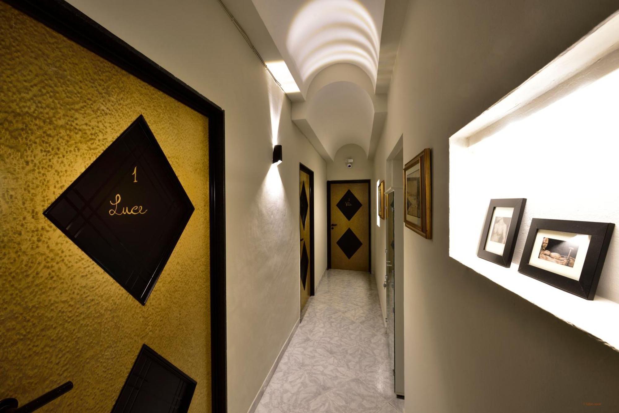 Ciaobari Apartment - Elegant 4 Bedrooms In The Heart Of Old Town Exterior foto