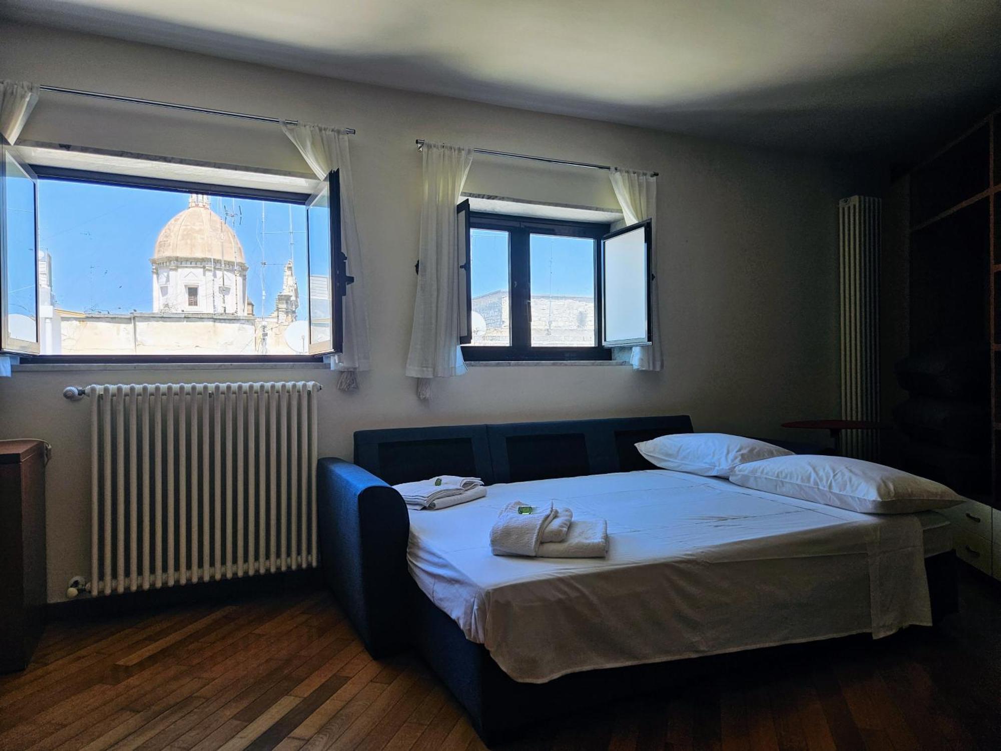 Ciaobari Apartment - Elegant 4 Bedrooms In The Heart Of Old Town Exterior foto